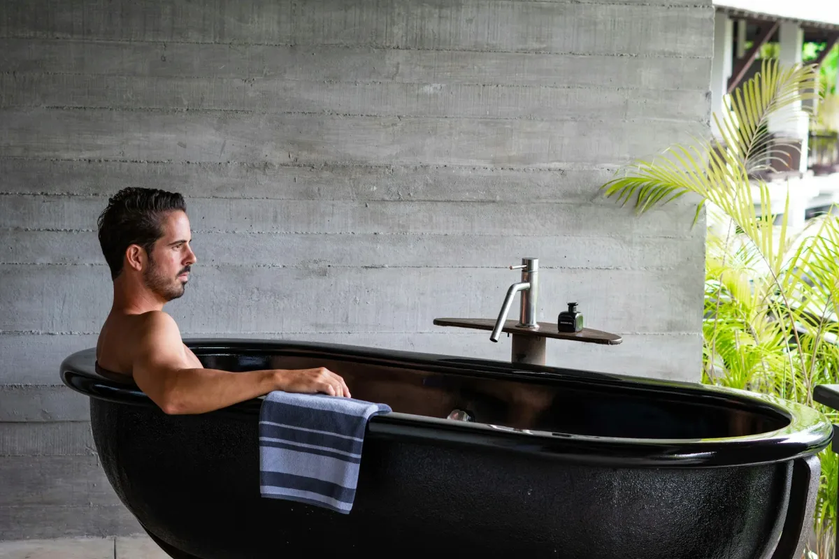 Best Bathtub for Your Bathroom: Materials, Brands and Buying Guide