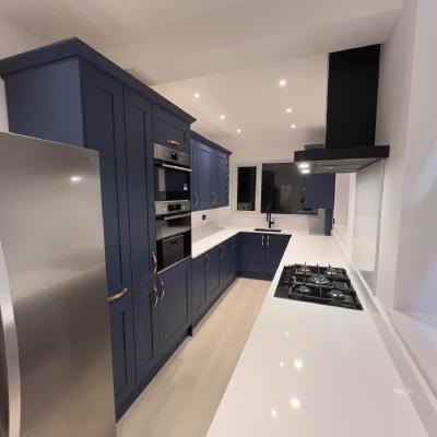 kitchen fitters in whitefield and bury