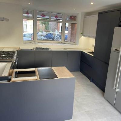 magnet kitchen fitters near me