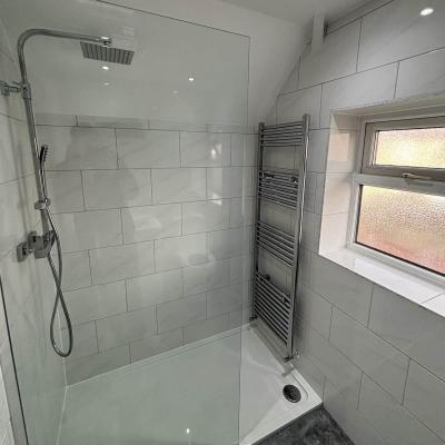 bathroom remodeling contractors in Prestwich