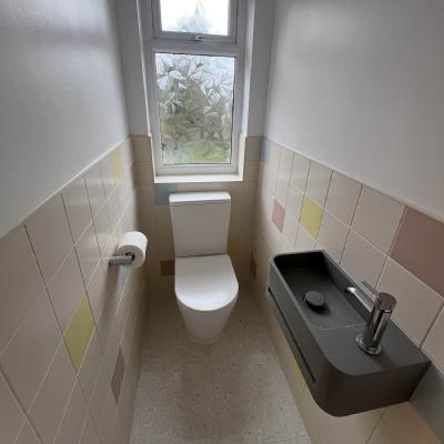 toilet refurb manchester