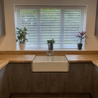 kitchen fitters manchester